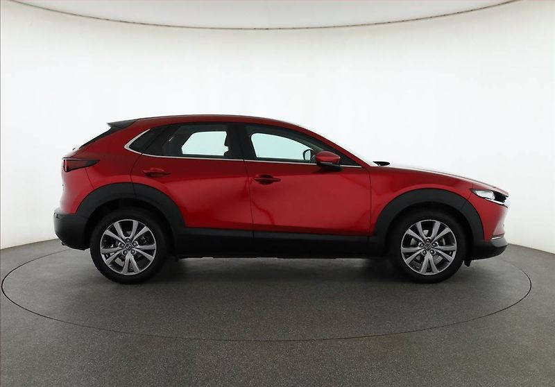 Mazda CX-30 (2021) Skyactiv-G 2.0 - fotka 6 z 16