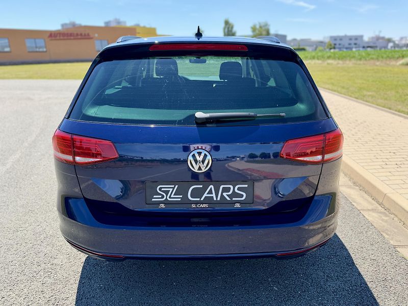 Volkswagen Passat 2.0 TDI VIRUTAL MASÁŽ SERVISKA - fotka 4 z 46