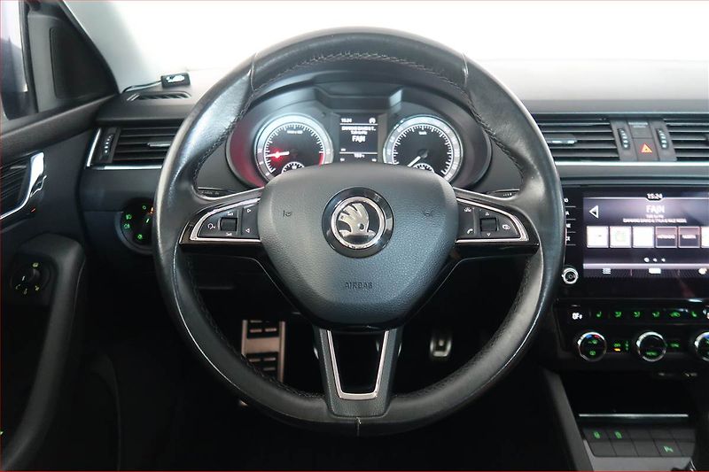 Škoda Octavia (2017) Style Plus 1.6 TDI, Tempomat - fotka 15 z 18