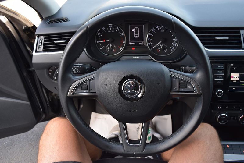 Škoda Octavia (2017) 1.4TSI 110kw AMBITION JOY XENO - fotka 27 z 49