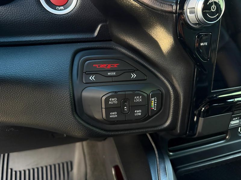 Dodge RAM (2021) +TRX+CUSTOM+BORLA+GREY+JMB+ - fotka 19 z 24