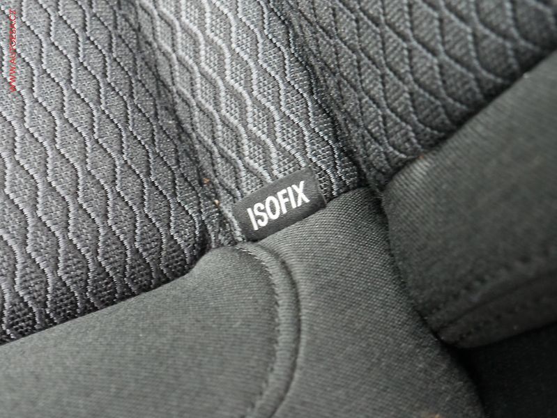 Ford Mondeo (2007) 2.0TDCi, ČR, AC, xenon, park - fotka 18 z 19
