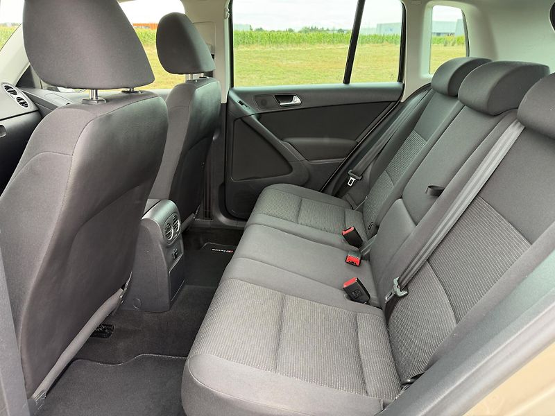 Volkswagen Tiguan 1.4 TSI *REZERVACE* - fotka 26 z 40
