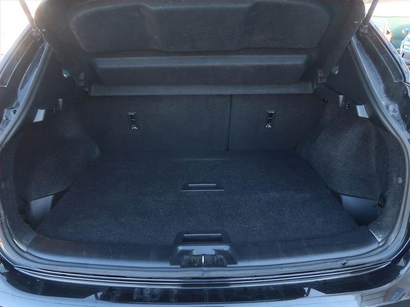 Nissan Qashqai (2016) 1.2 DIG-T, Serv.kniha, Navi - fotka 13 z 18