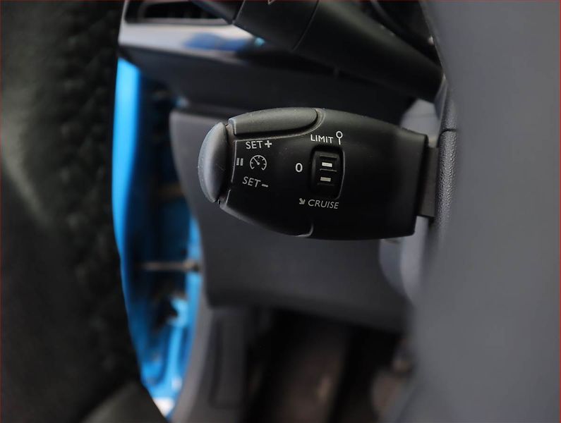 Citroën C3 (2011) 1.4 i, Tempomat - fotka 16 z 16