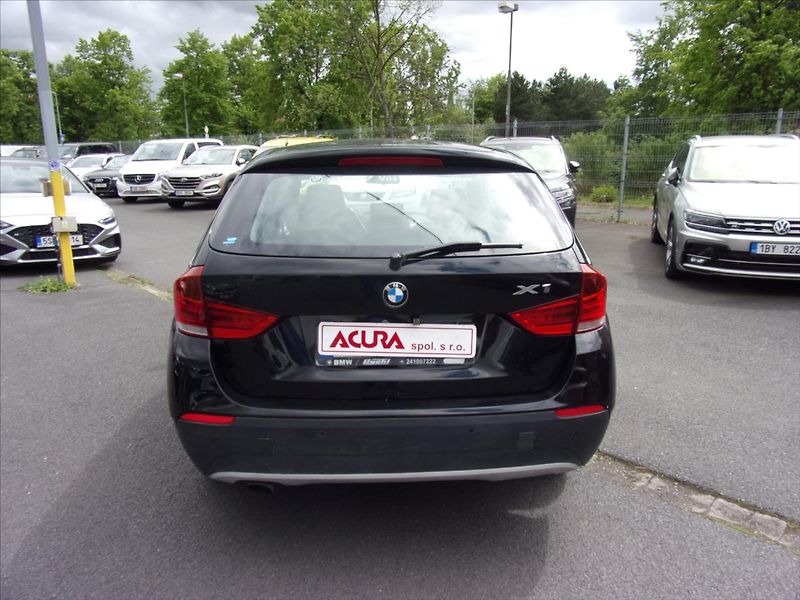 BMW X1 2,0 d xDrive - fotka 4 z 21