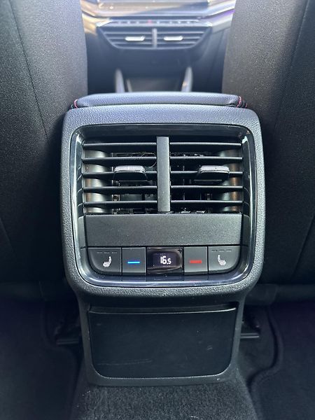 Škoda Octavia 1,4TSI iV RS 180kW DSG DPH - fotka 10 z 26