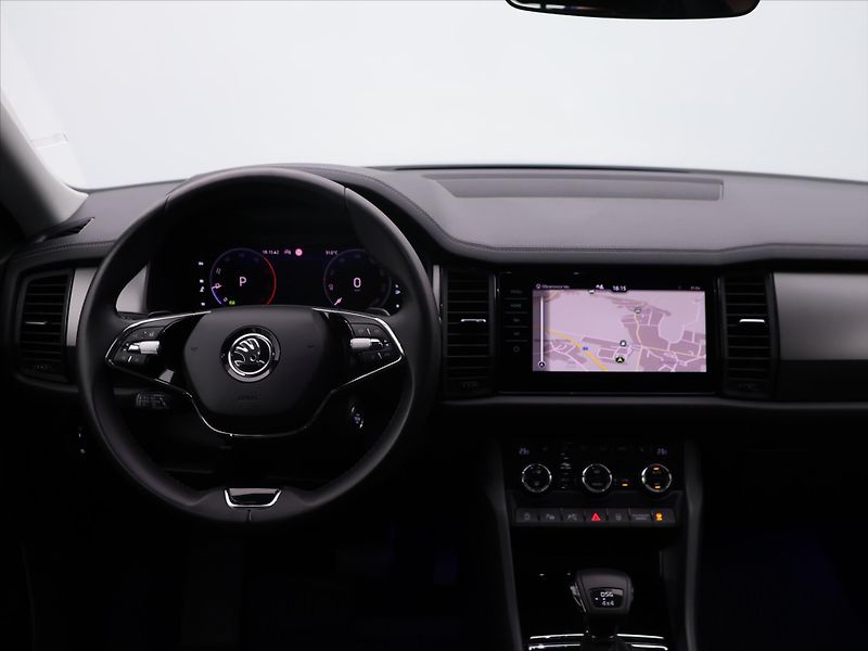 Škoda Kodiaq 2,0 TDI 4x4 DSG Clever Matrix - fotka 18 z 25