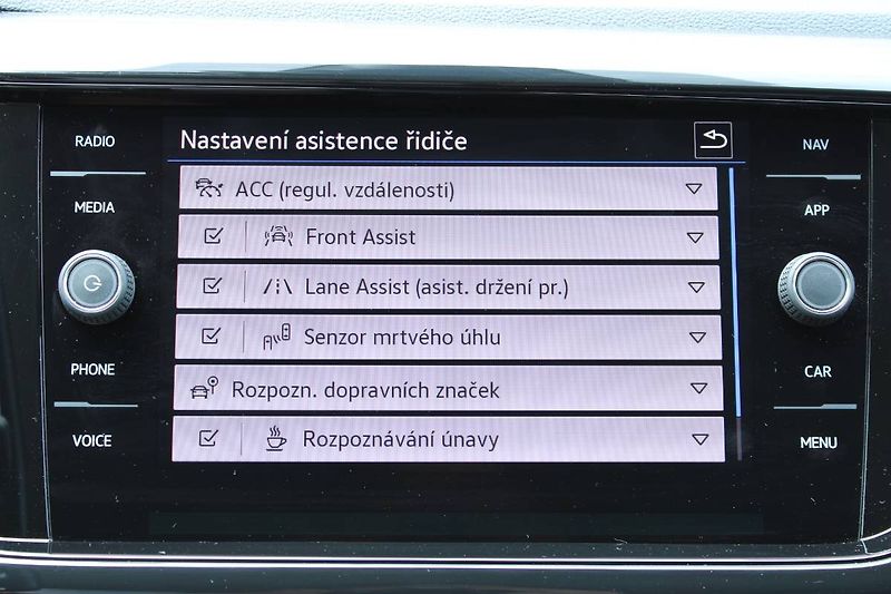 Volkswagen Ostatní (2022) 1.0 TSI 81kW DSG Style - fotka 15 z 33