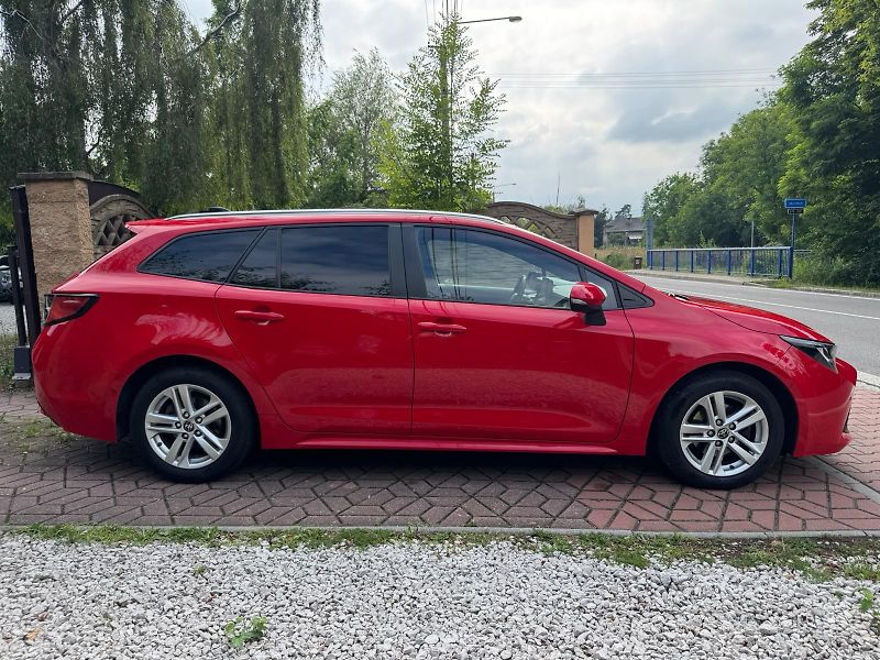 Toyota Corolla 1.8 HYBRID SPORTS 1.MAJ.ČR DPH - fotka 20 z 20