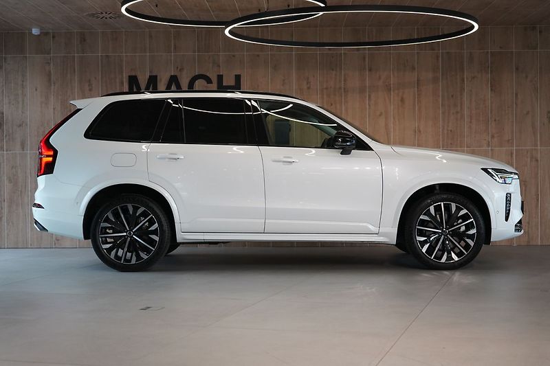 Volvo XC90 B5 PLUS Bright, Vzduch, 360° - fotka 6 z 50