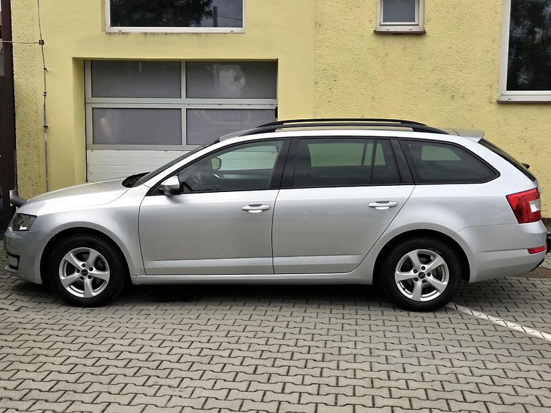 Škoda Octavia 1,2TSi DSG SERV.ŠKODA - fotka 6 z 47
