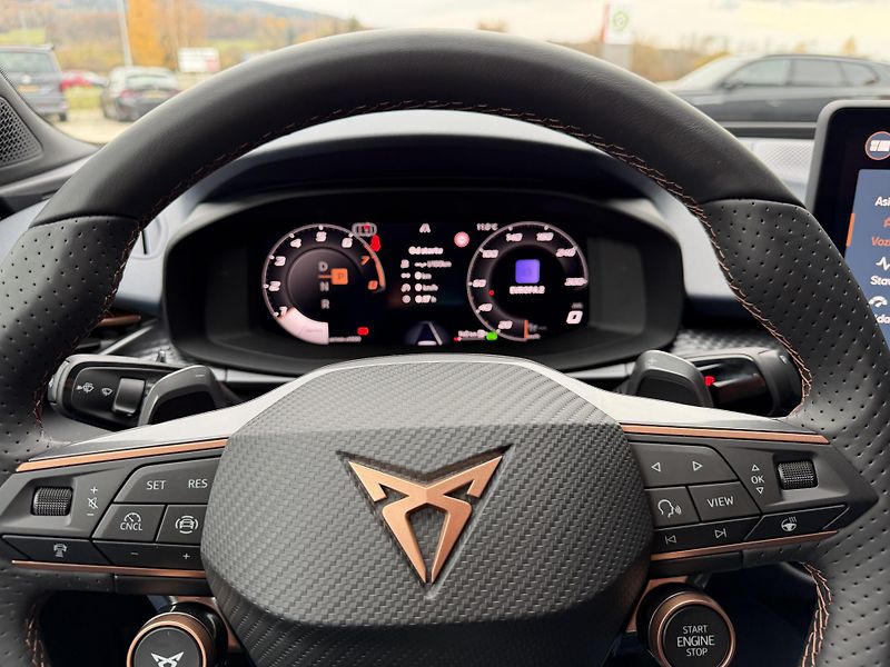 Cupra Terramar (2026) 2.0TSI 150kW 4WD R20 ZÁRUKA 5! - fotka 39 z 44