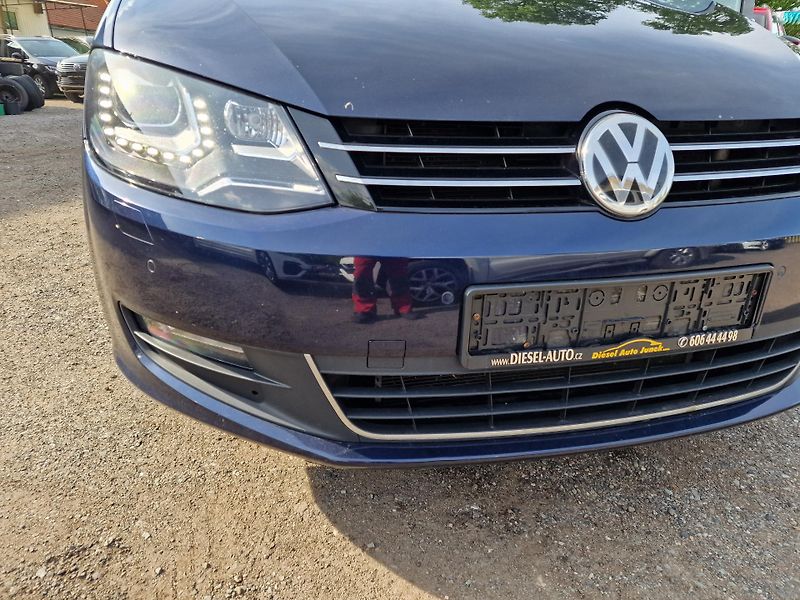 Volkswagen Sharan 2,0TDI 4MOTION 7MÍST WEBASTO  - fotka 23 z 24
