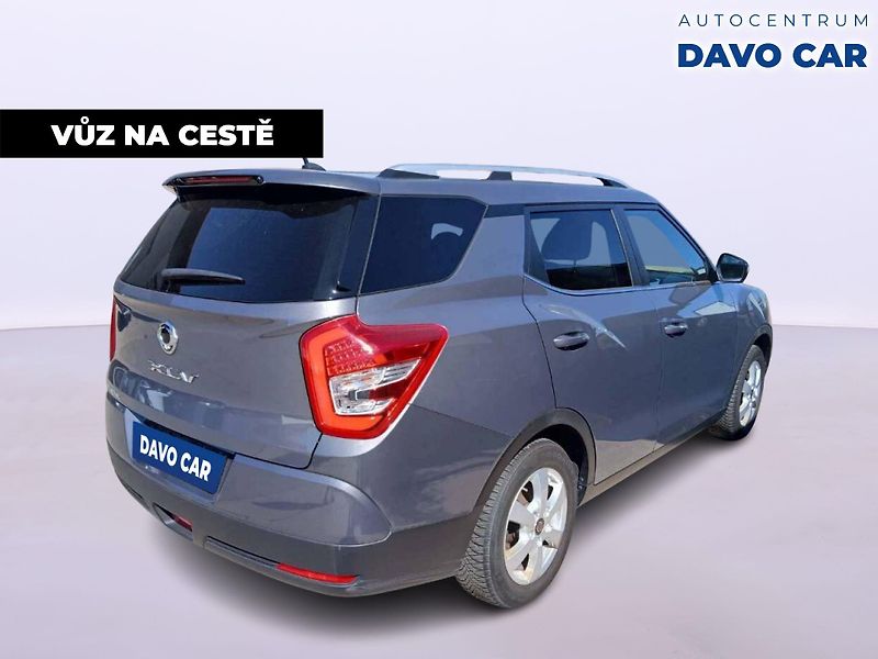 SsangYong XLV 1,6 i 94kW Klima Navi 1.Maj. - fotka 6 z 12