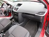 Peugeot 207 SW 1.4VTi Klima - náhled 15