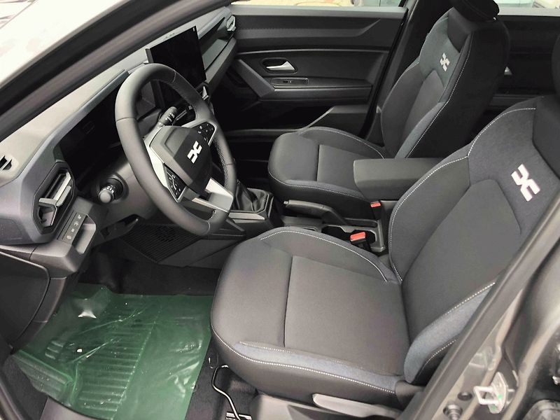 Dacia Duster (2026) Expression Eco-G120 Pobočka Os - fotka 6 z 8