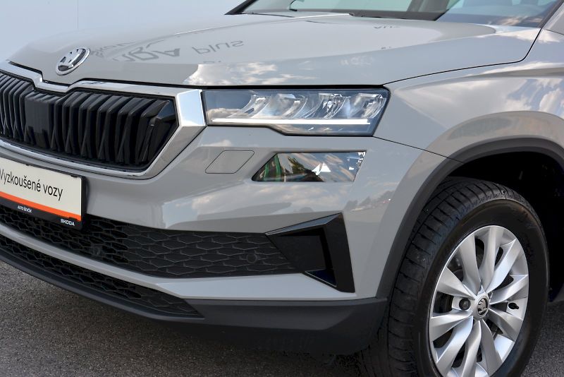 Škoda Karoq (2024) 1.5 TSI 110 KW Ambition PLUS - fotka 11 z 23