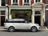Range Rover v luxusním provedení Autobiography Black.