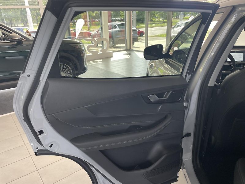 Chery Tiggo 4 HEV (2026) 1,5 HEV Unique - fotka 12 z 52