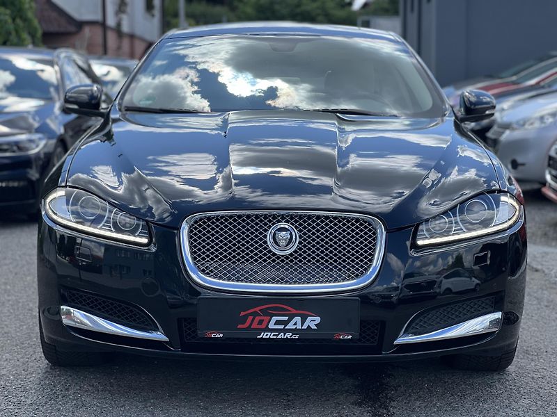 Jaguar XF 3.0D AUTOMAT KŮŽE NAVI KAMERA  - fotka 2 z 51
