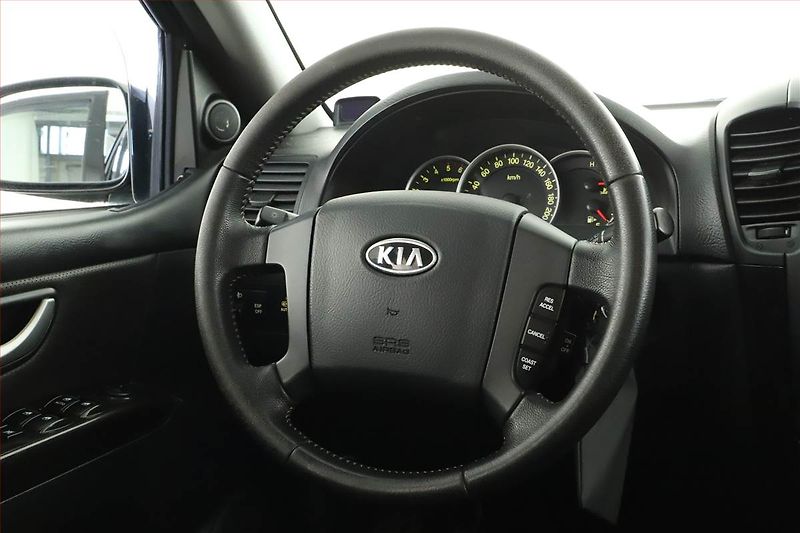 Kia Sorento (2009) 2.5 CRDi, 4X4, Tempomat - fotka 8 z 15
