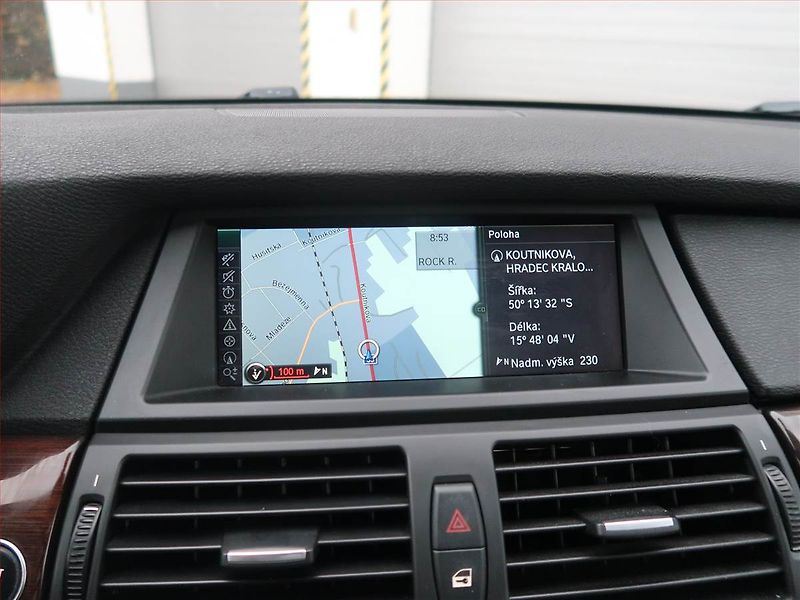 BMW X5 (2013) xDrive40d, 4X4, Automat, Kůže - fotka 24 z 31
