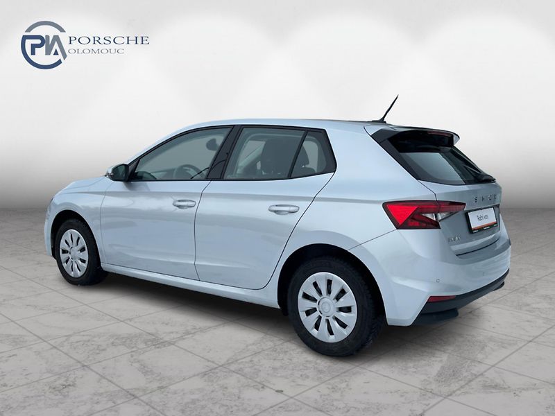 Škoda Fabia 1.0 MPI 59 kW Selection - fotka 6 z 26