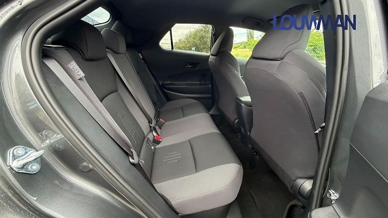 Toyota C-HR 1.8L HEV CVT  Style - fotka 22 z 26