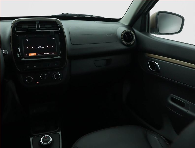 Dacia Spring (2023) Electric 65 (27 kWh), SoH 93% - fotka 8 z 16