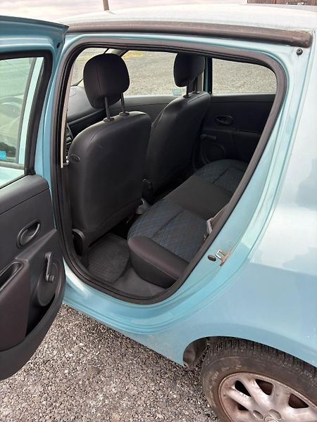 Renault Clio (2008) Renault Clio  - fotka 5 z 15