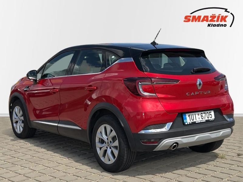 Renault Captur (2021) 1,0 TCe INTENSE - fotka 3 z 22
