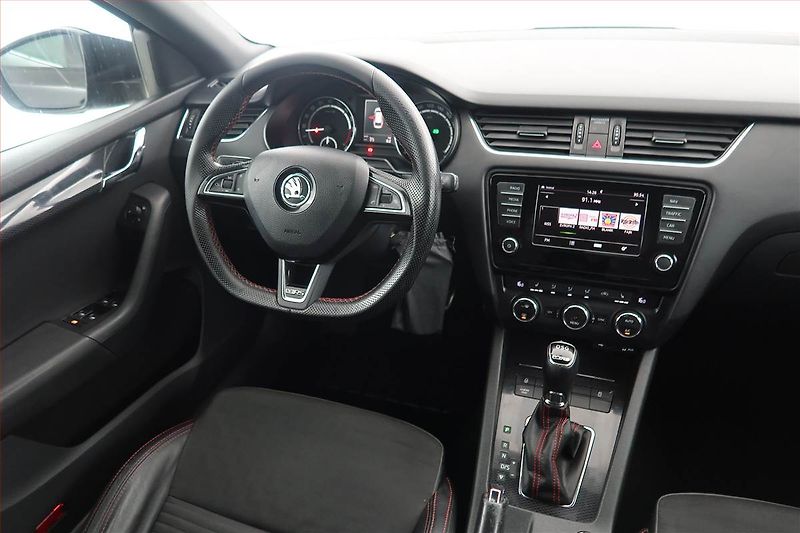 Škoda Octavia (2016) RS 2.0 TDI, Automat, Tempomat - fotka 7 z 22