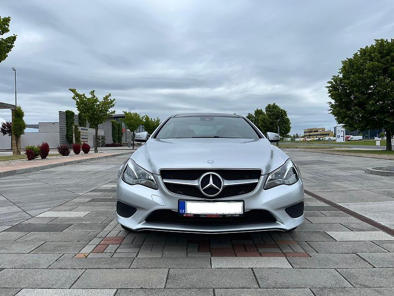 Mercedes-Benz Třídy E (2013) 350 i V6 AMG Styl paket (950) - fotka 2 z 39