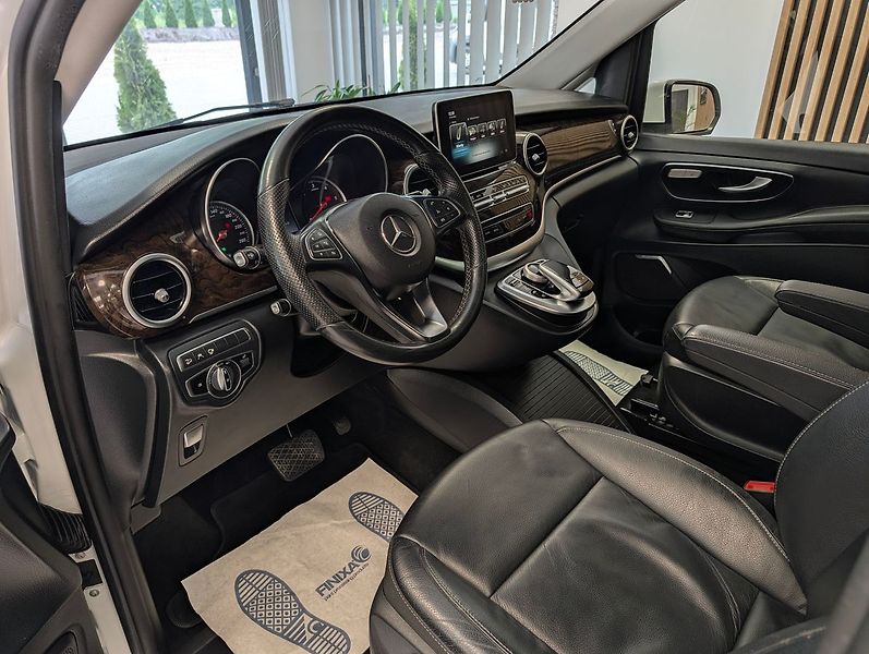 Mercedes-Benz Třídy V V250 4M EXCLUSIVE - fotka 11 z 36