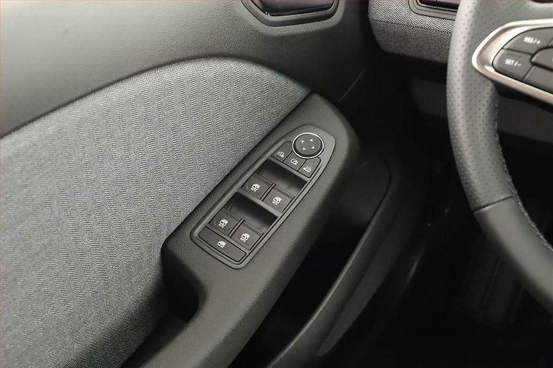 Renault Clio (2026) 1.0 TCe, Tempomat - fotka 20 z 20