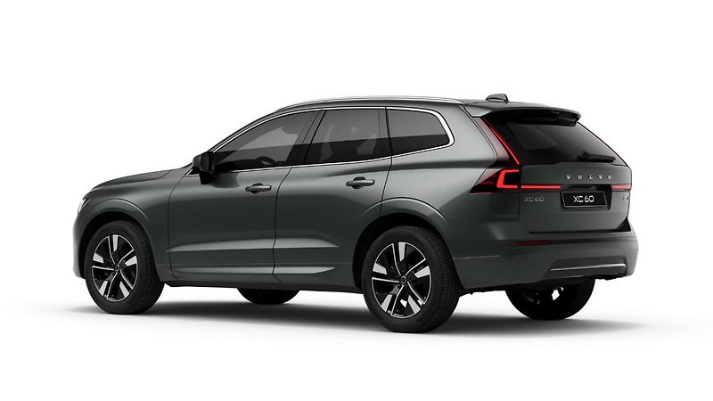 Volvo XC60 (2026) B5 PLUS - fotka 5 z 13