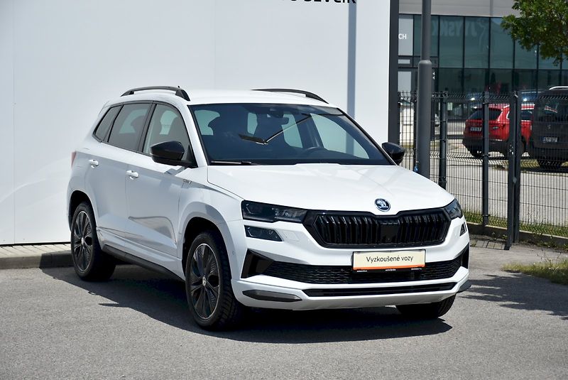 Škoda Karoq (2023) Sportline Exclusive 1.5 TSI 11 - fotka 8 z 35