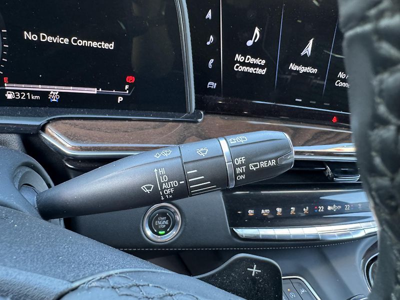 Cadillac Escalade 6,2 Sport Platinum MAX VÝBAVA! - fotka 32 z 51
