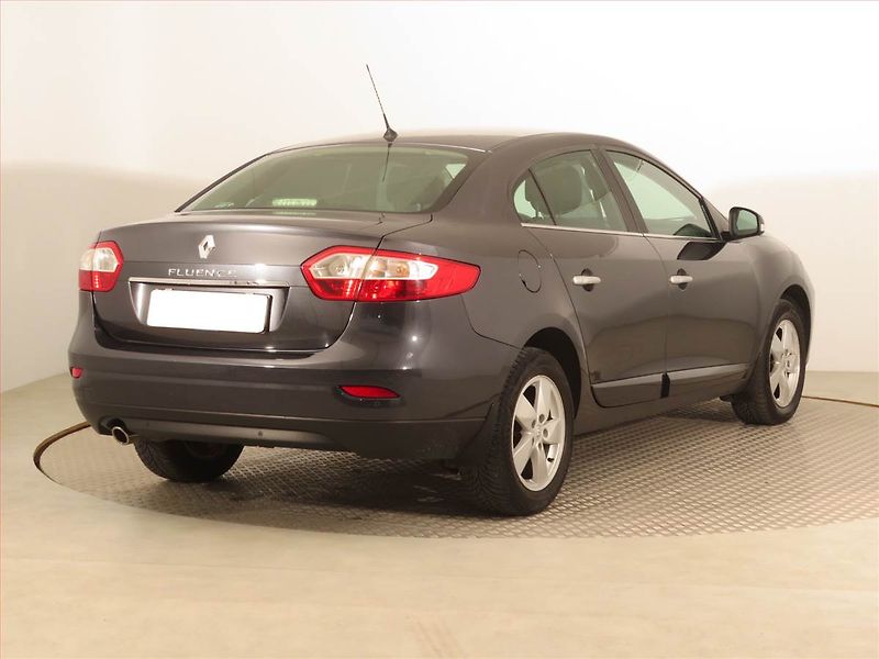 Renault Fluence (2010) 1.6 16V, Tempomat - fotka 5 z 15