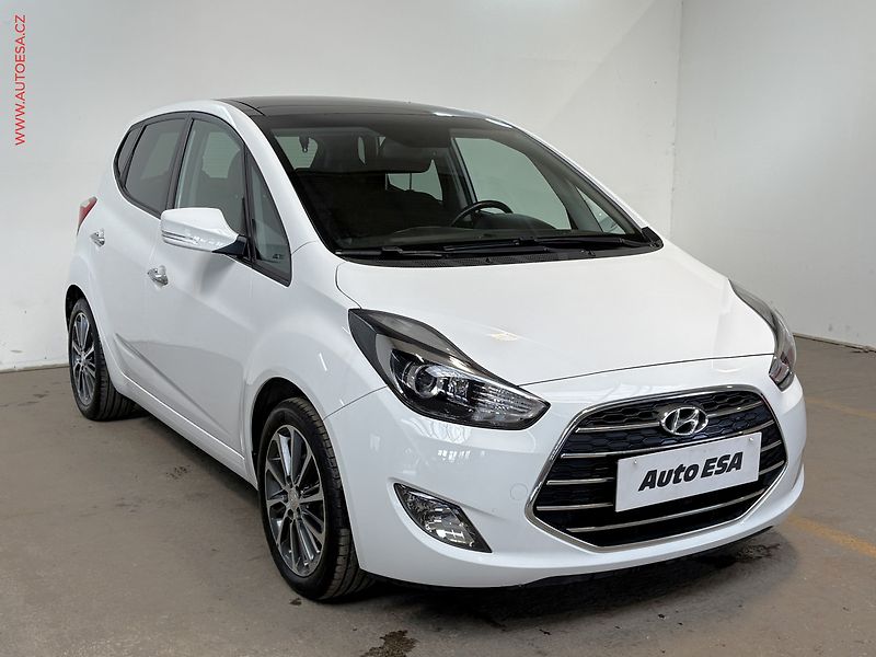 Hyundai ix20 (2016) 1.6 CRDi, Executive, panor - fotka 1 z 16