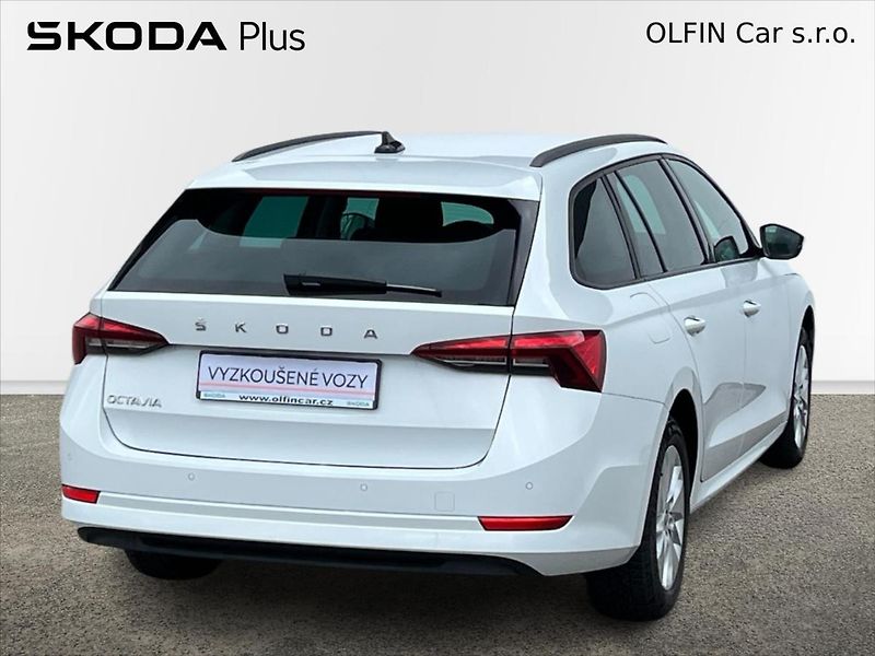 Škoda Octavia 2,0 TDi 85kW AMBITION  IV. - fotka 2 z 25