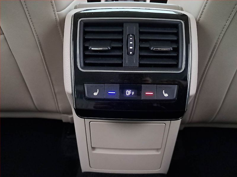 Škoda Superb (2020) Style 2.0 TDI - fotka 24 z 25