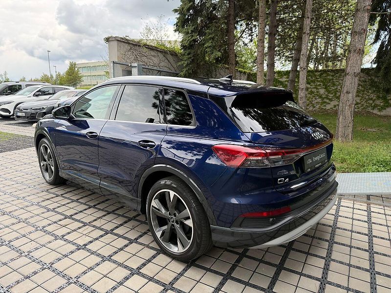 Audi Q4 e-tron 40 e-tron  REZERVACE - fotka 4 z 36