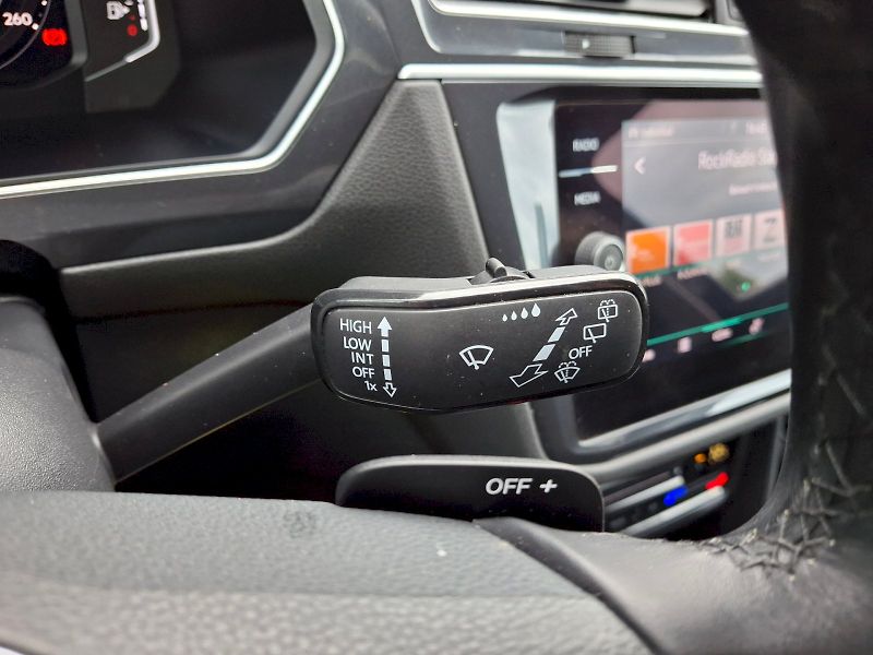 Volkswagen Tiguan (2022) Allspace Life DSG 4x4 2,0TDi 1 - fotka 21 z 35