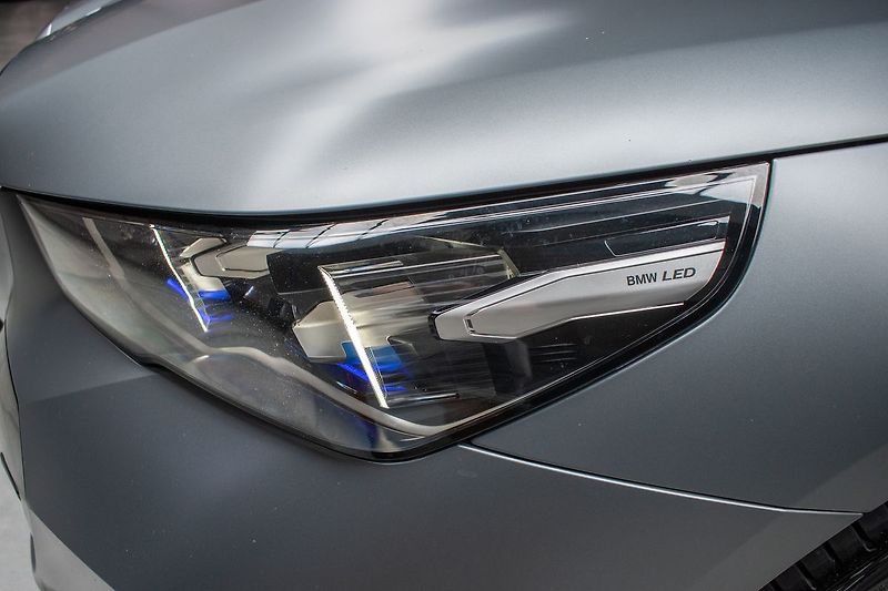 BMW Řada 5 540d xDrive ///M*HK*ČR*ZÁRUKA - fotka 50 z 55
