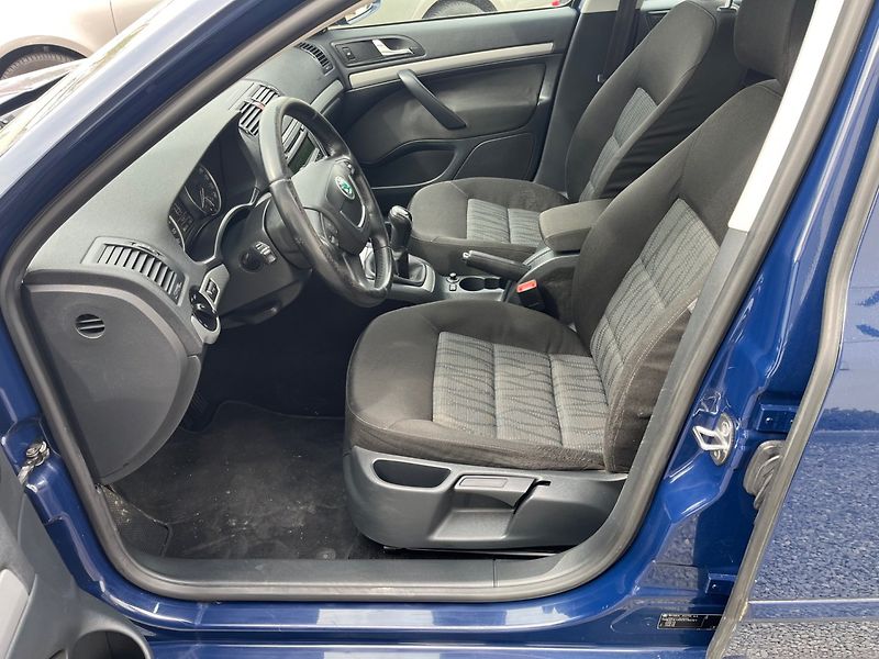 Škoda Octavia (2012) 1.6 TDi Rozvody - fotka 7 z 25