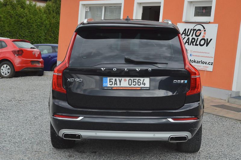Volvo XC90 (2016) D5 // REZERVOVÁNO // - fotka 5 z 47