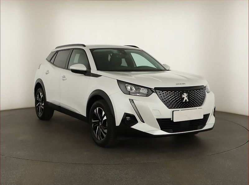 Peugeot 2008 (2021) 1.2 PureTech, Tempomat - fotografie inzerátu