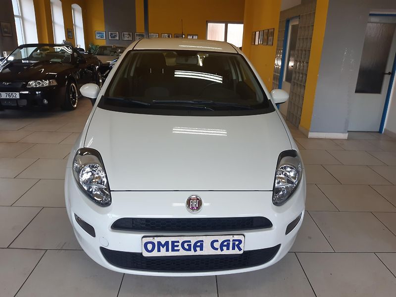 Fiat Punto 1.2 i KLIMA - fotka 2 z 17